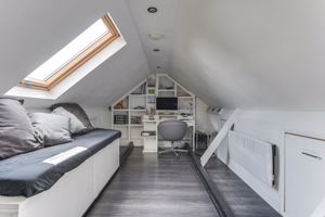 Photo 1- click for photo gallery